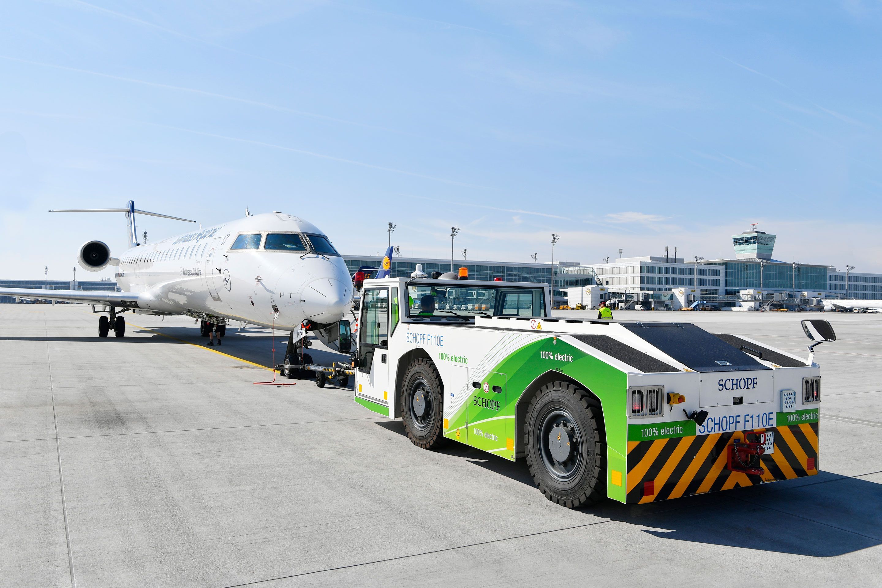 Electromobility: CO₂ is also being saved on the apron.